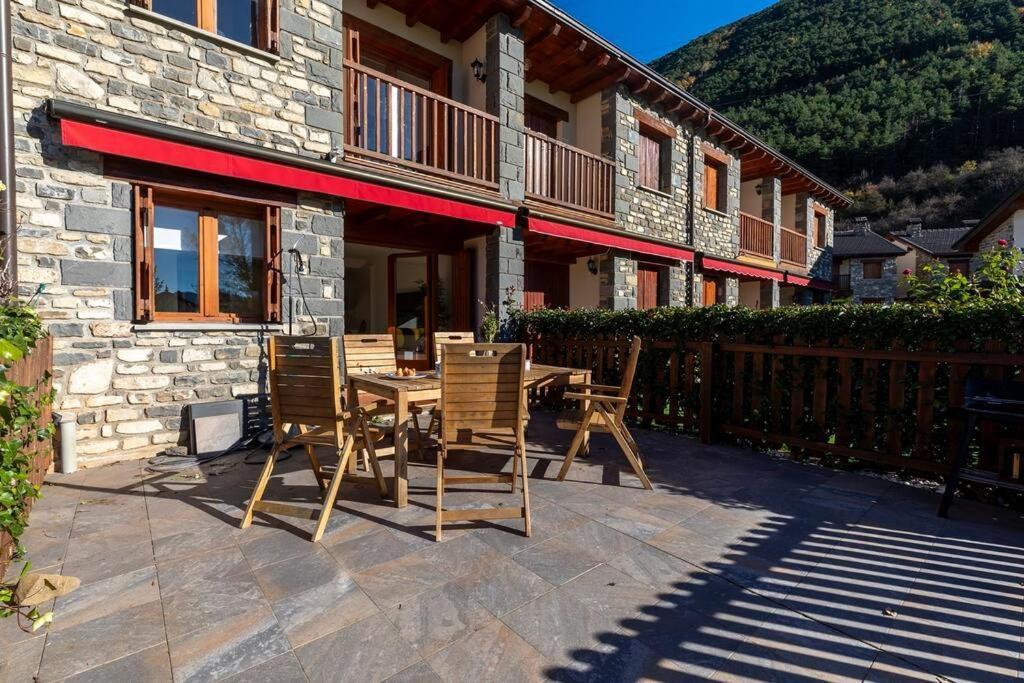 Appartamento Casa Nieves Villanúa Esterno foto